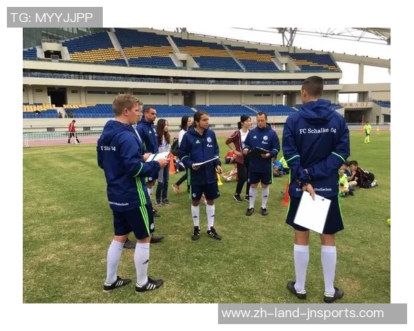 远胜足球引领新潮流助力青少年成长与发展探索体育教育新模式